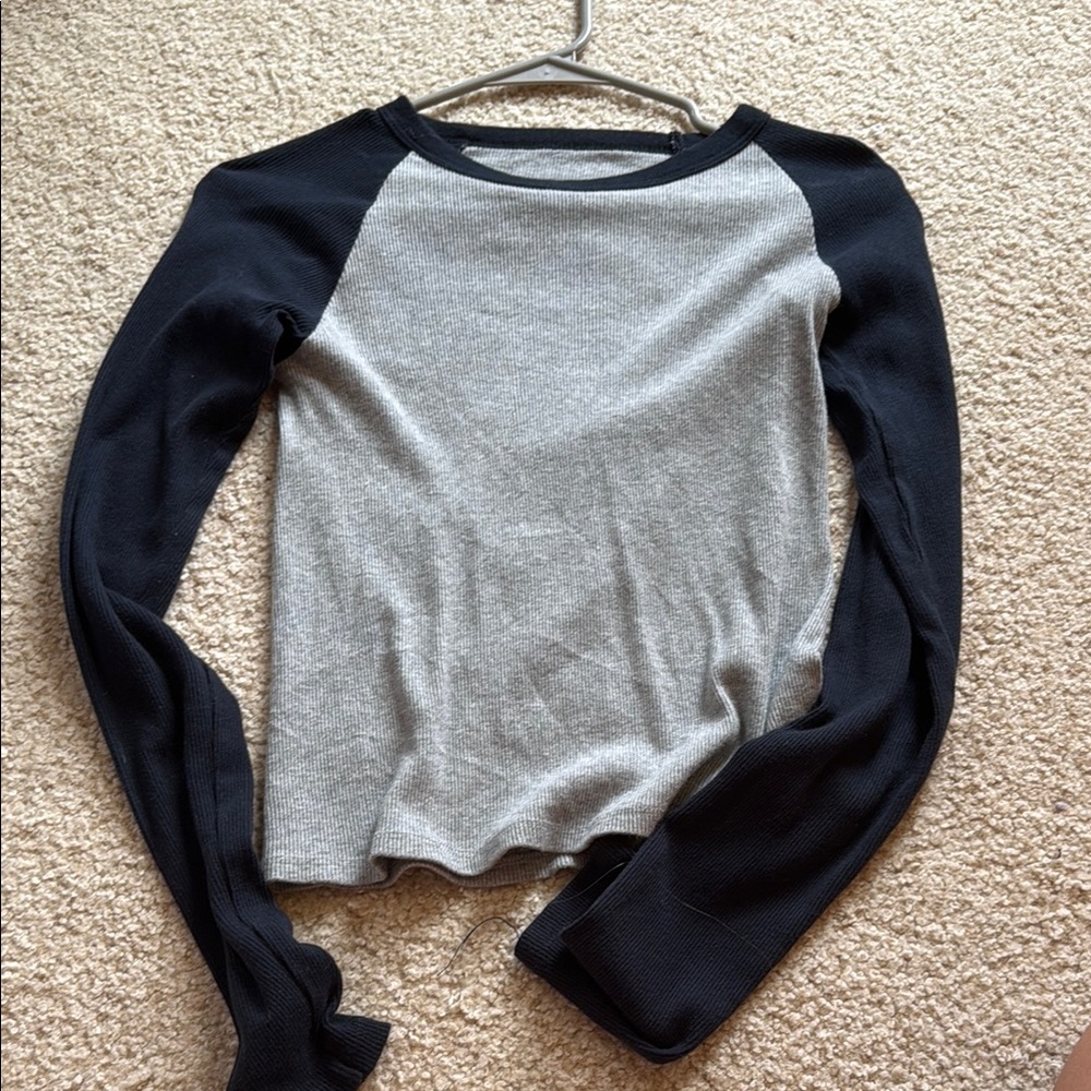 Brandy Melville long sleeve